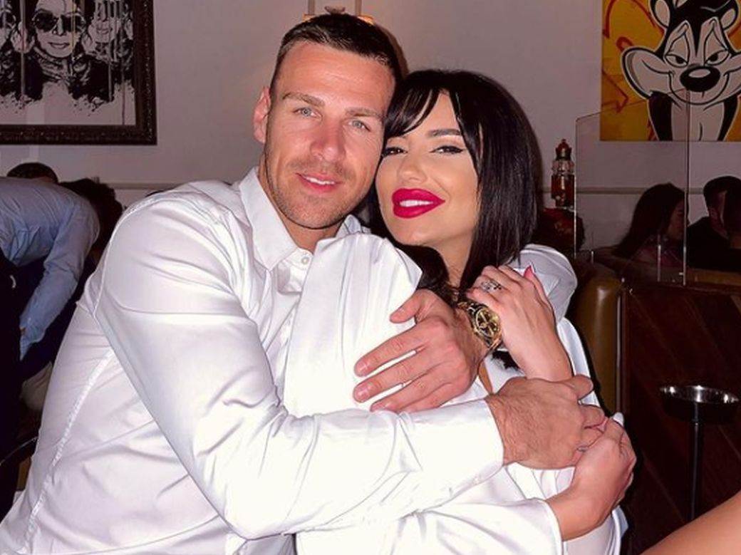 Katarina Grujić želi da dobije blizance