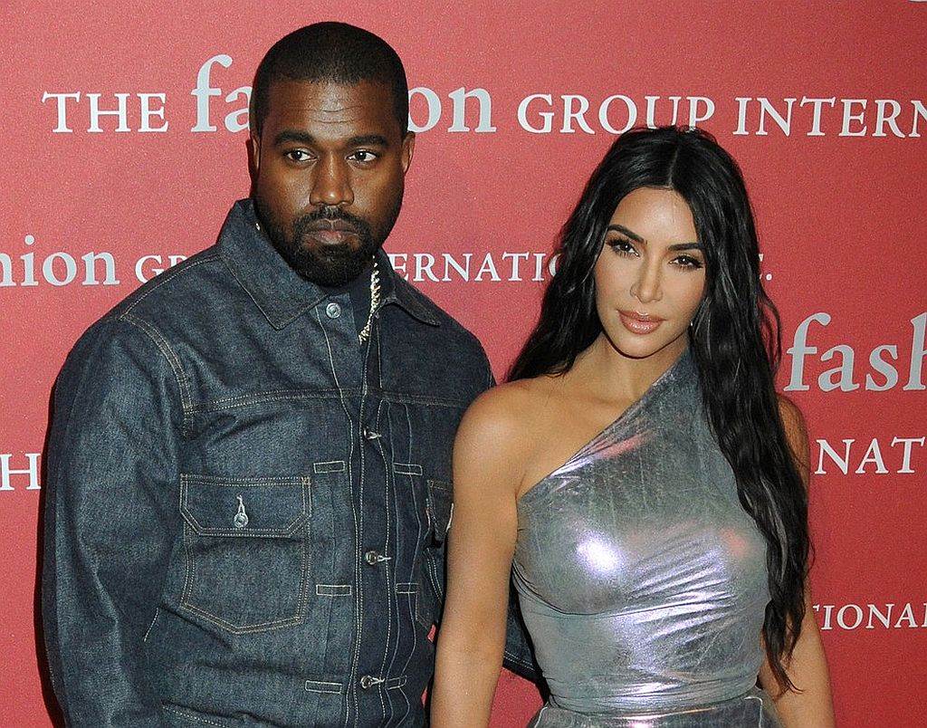 Kanje Vest se zapalio na bini