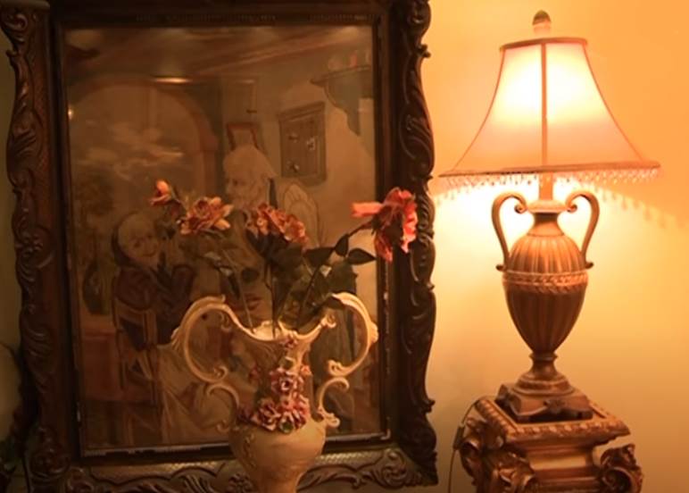 Mirko Šijan razvozi piliće po Titelu