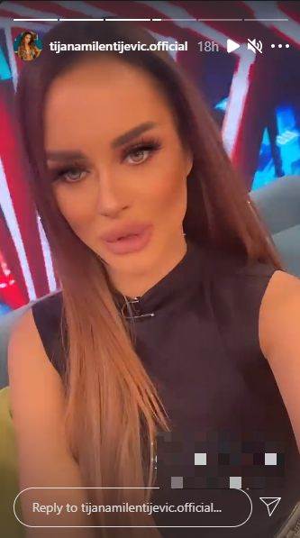 Tijana Em na turneji u Americi slika s obezbeđenjem