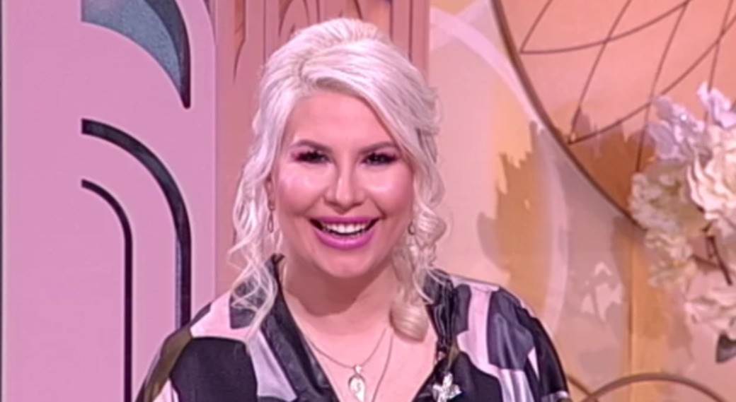 Svi se pitaju da li je objava Dee Đurđević o lojalnosti posvećena Mladenu Mijatoviću