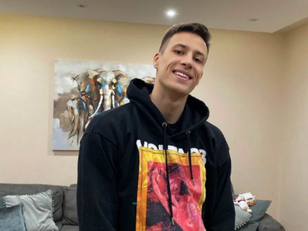 Gazda Paja imao udes objavio slike demoliranog automobila