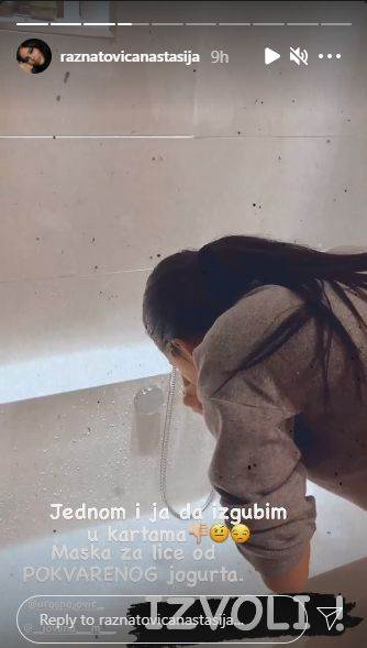 anastasija raznatovic lice igra opklada 