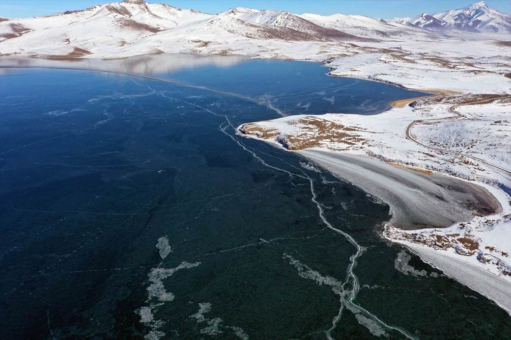 turska jezero balik zaledjeno turisticka atrakcija fotografije