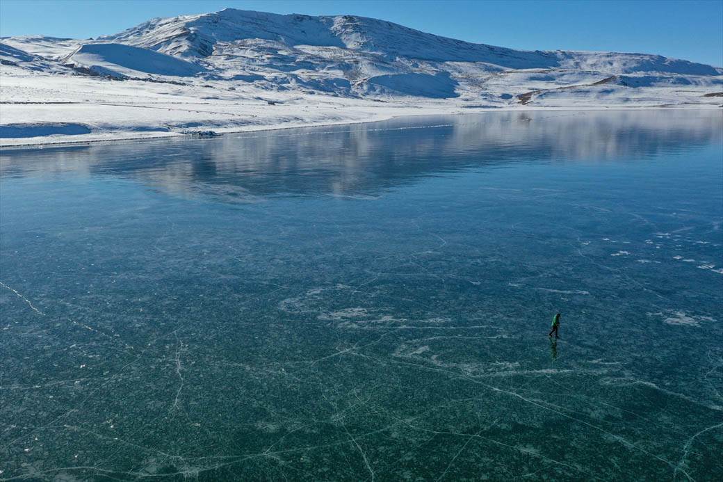 turska jezero balik zaledjeno turisticka atrakcija fotografije