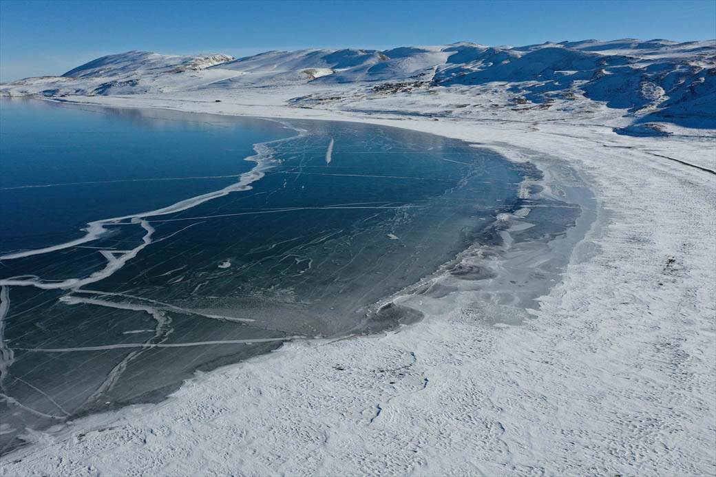turska jezero balik zaledjeno turisticka atrakcija fotografije