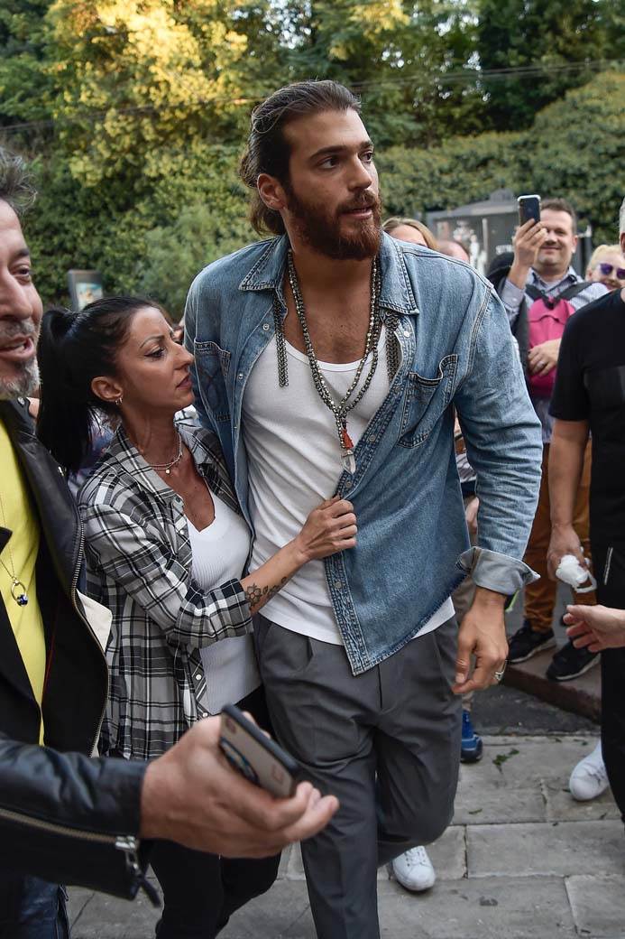 dzan jaman can yaman turski glumac sanjalica lepotan zavodnik veza ljubavni zivot