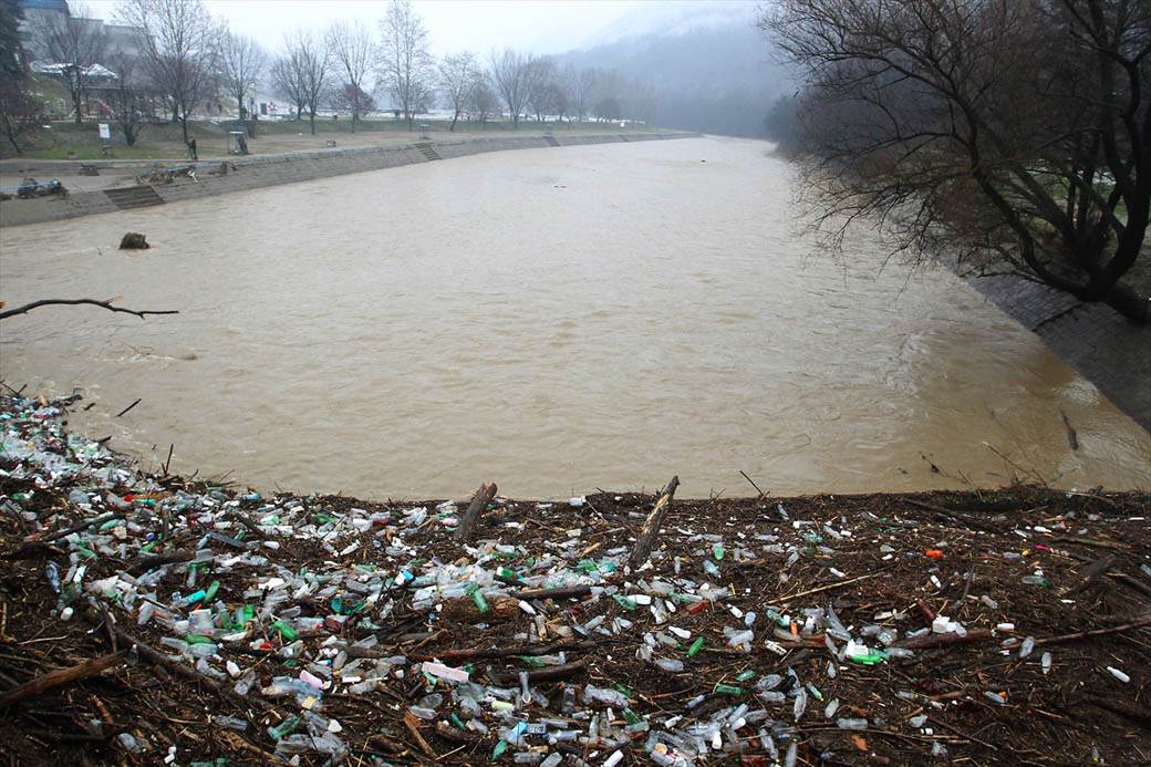 srbija 2021 poplava trstenik zapadna morava reka splav potopljen ispovest svedoci