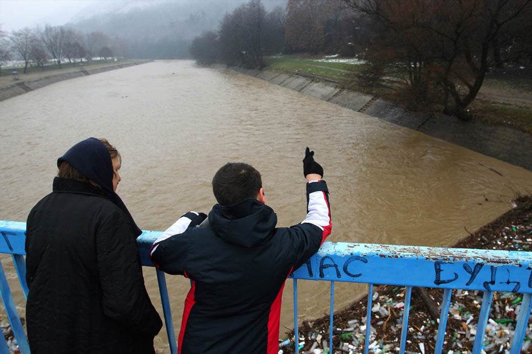 srbija 2021 poplava trstenik zapadna morava reka splav potopljen ispovest svedoci