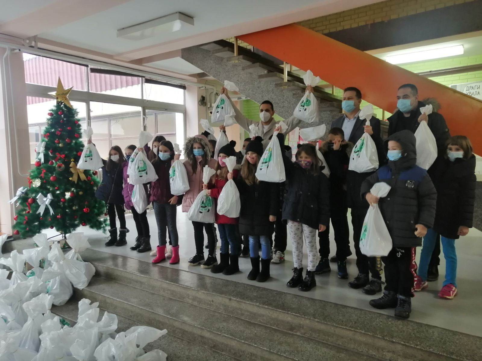 cargo humanitarna akcija