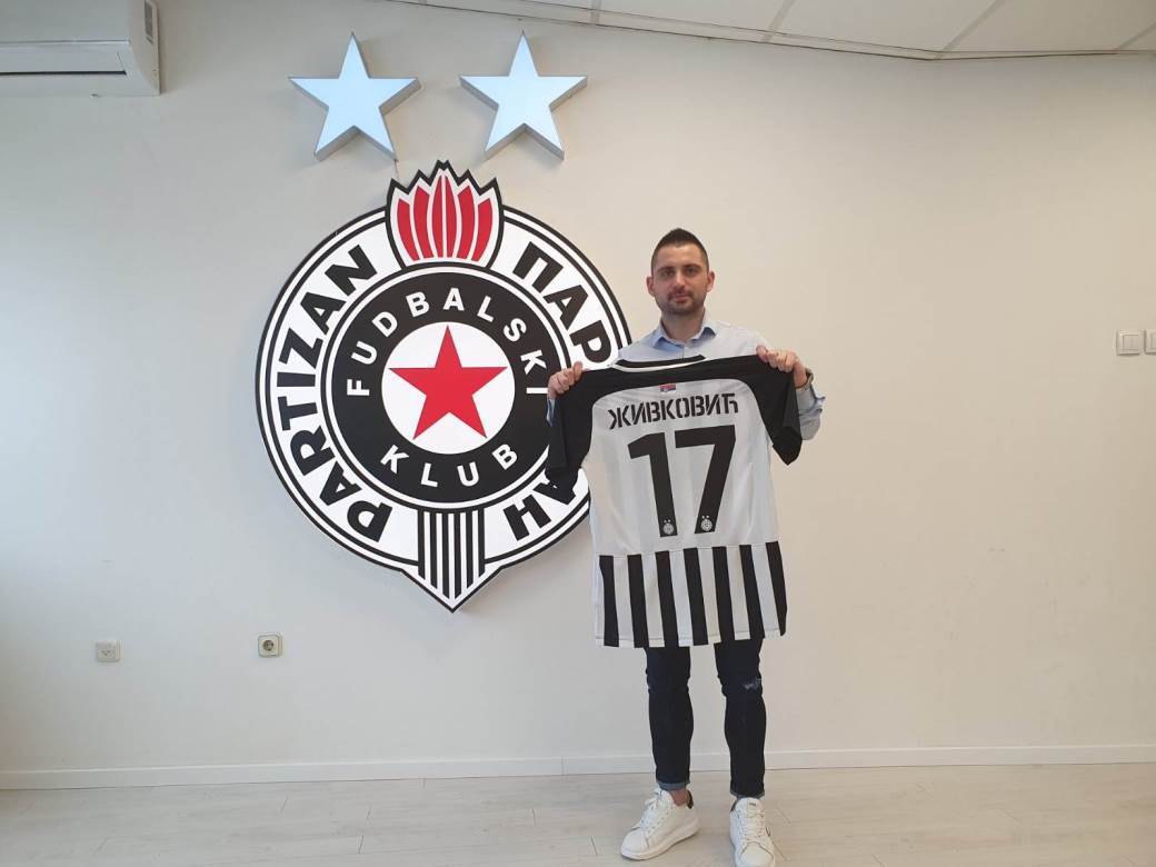Marko Živković iz FK Partizan igra za Teleoptik