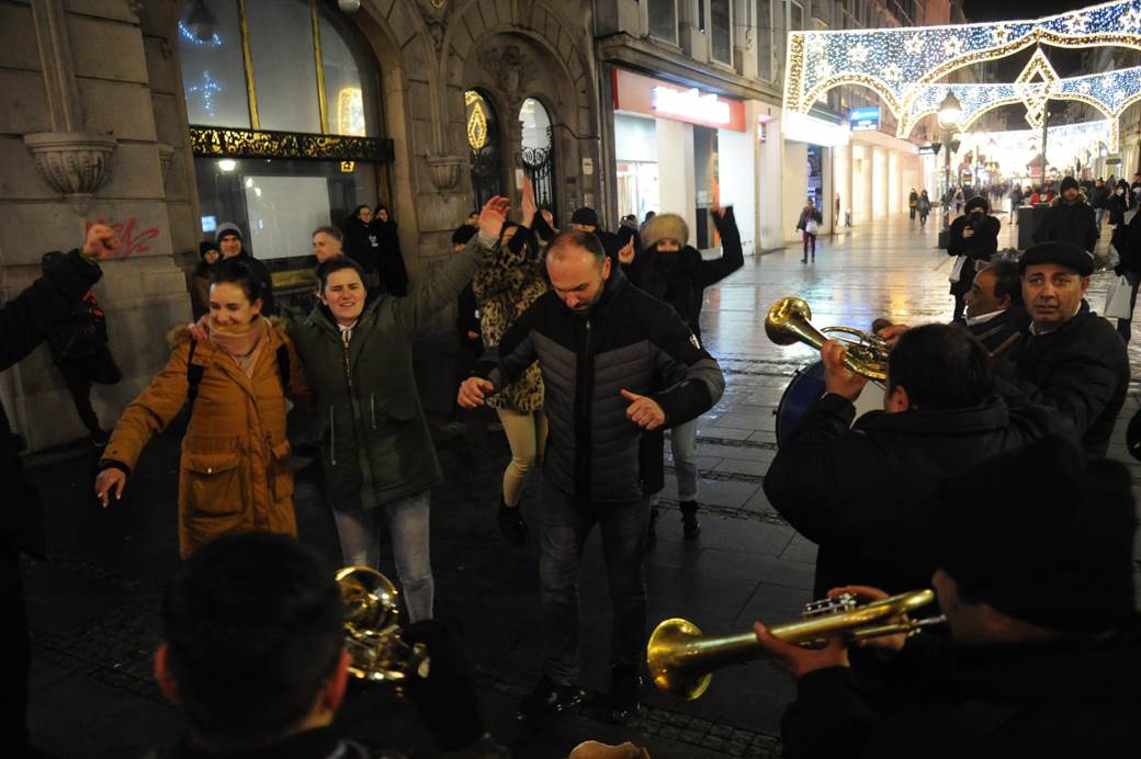 pravoslavna nova godina 2021 trubaci beograd docek trg republike fotograifje