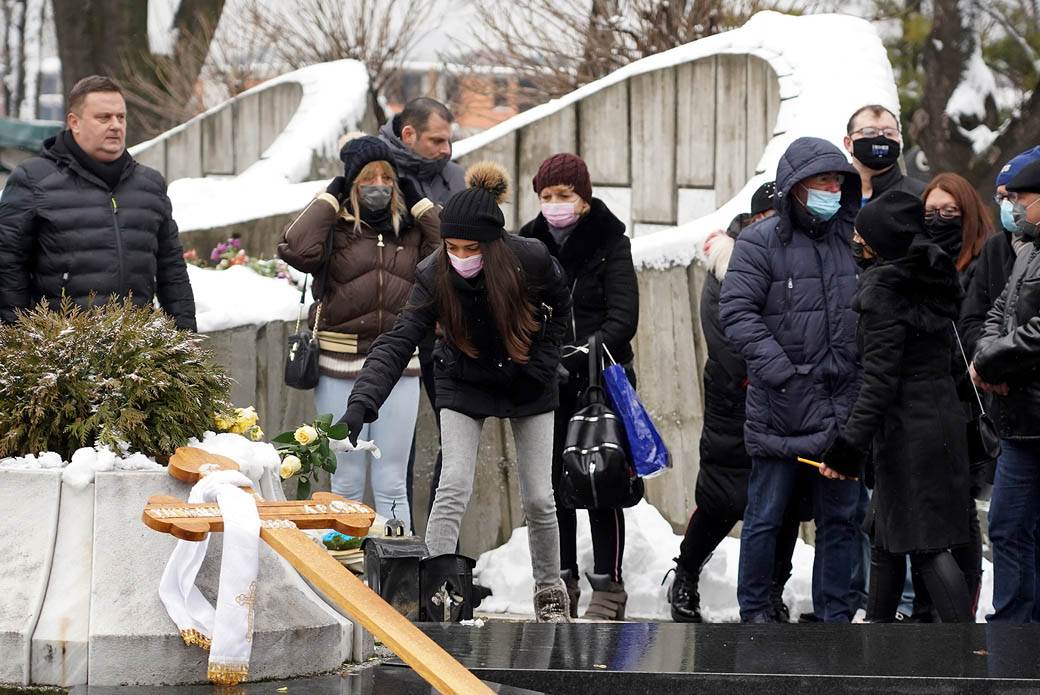 dzej ramadanovski pomen 40 dana od smrti foto