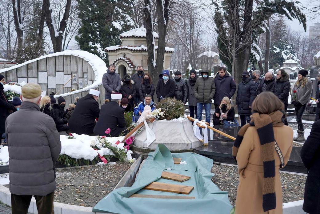 dzej ramadanovski pomen 40 dana od smrti foto