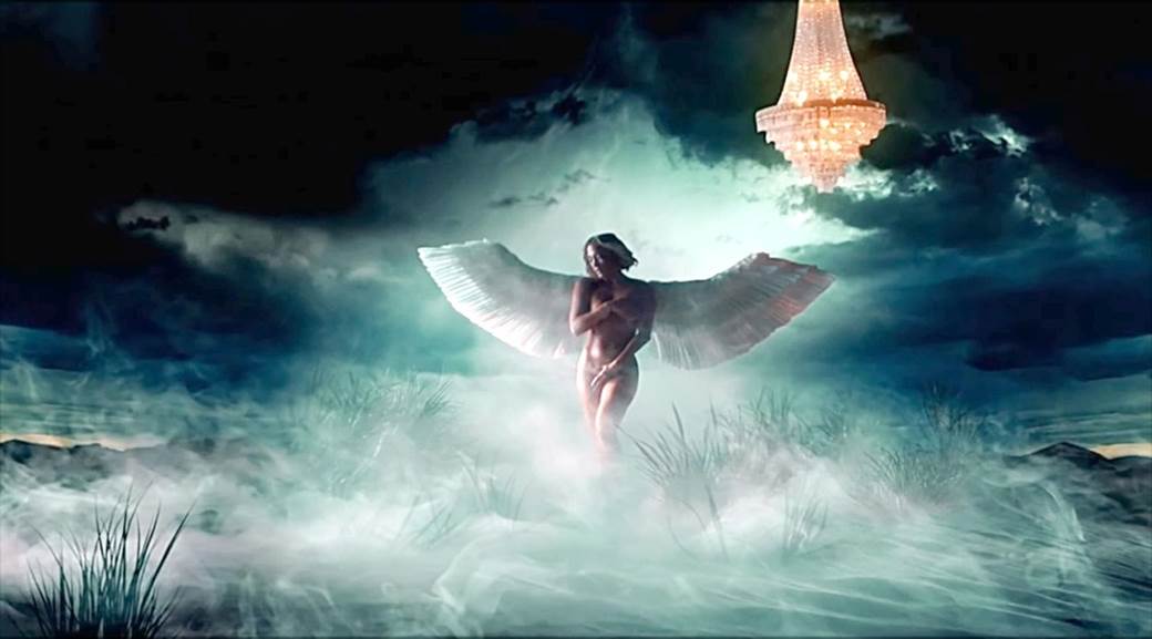 jelena karleusa gole slike poruka objava dzenifer lopez