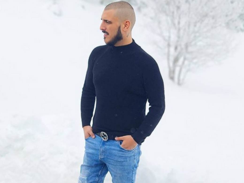 darko lazic oziljak od operacije smanjenje zeluca  