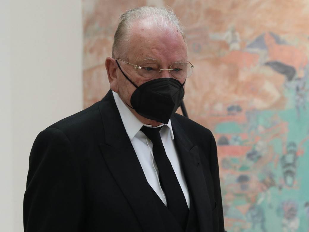 aleksandar vučić dušan duda ivković partija šaha 100 godina košarkaškog kluba radnički