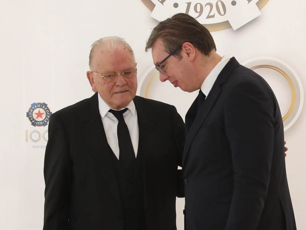 aleksandar vučić dušan duda ivković partija šaha 100 godina košarkaškog kluba radnički