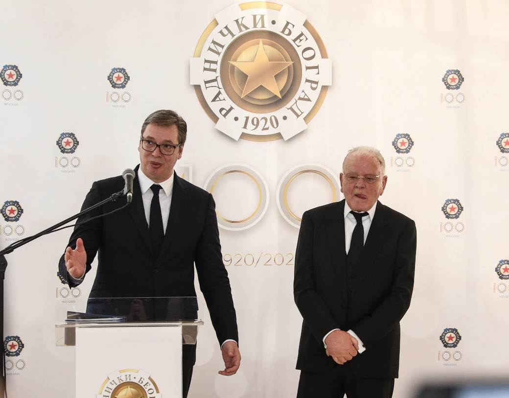 aleksandar vučić dušan duda ivković partija šaha 100 godina košarkaškog kluba radnički