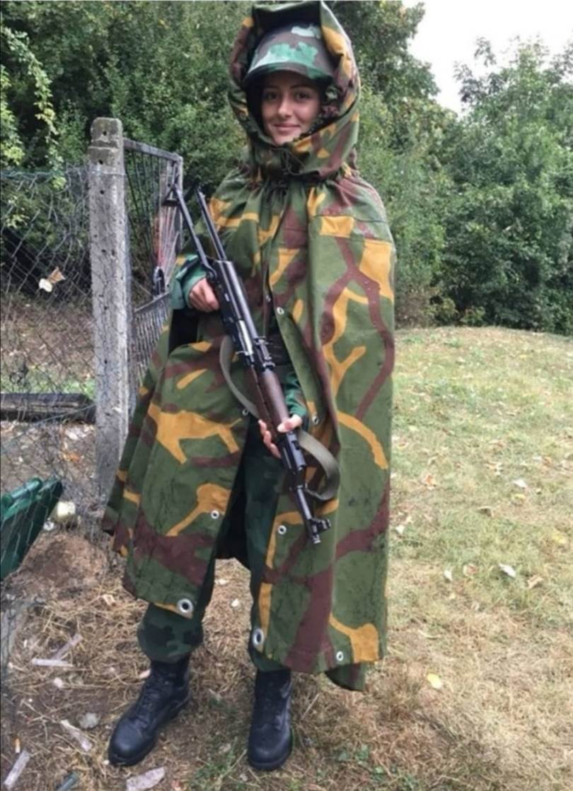 vojska srbije vojni rok marija bogavac devojka vojnik