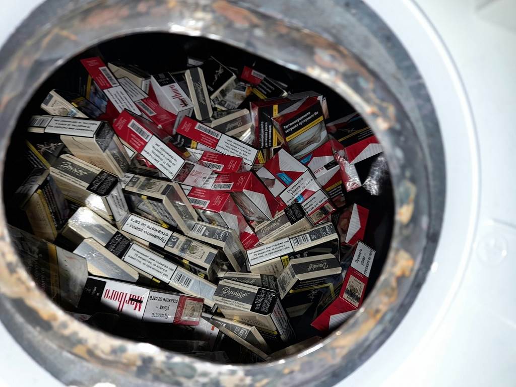 uprava carina svercovali u bojleru cigarete granicni prelaz gradina