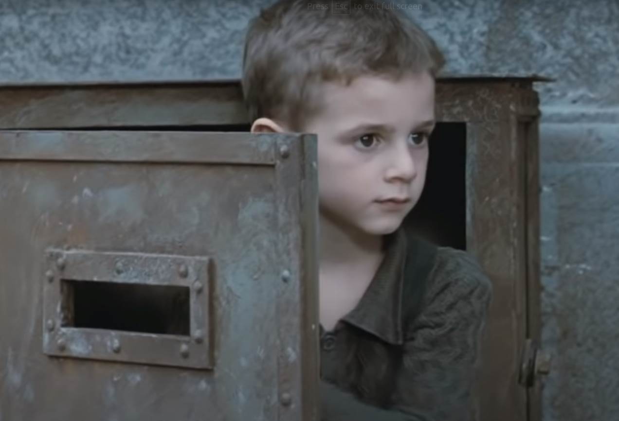 zivot je lep film decak glumac gde je sad