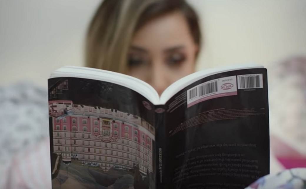 maja berovic izvini tata spot cita knjigu naopacke foto