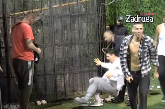 kristijan golubovic pao zadruga video