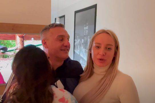 luna djogani gagi djogani poklon iznenadjenje plakanje