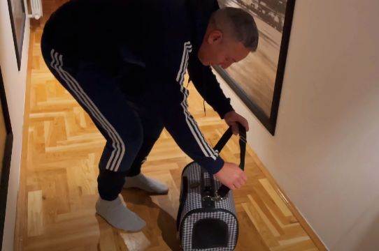 luna djogani gagi djogani poklon iznenadjenje plakanje