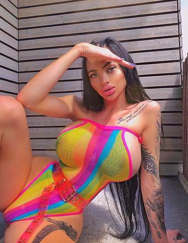 selin sentino plasticne operacije pre i posle foto