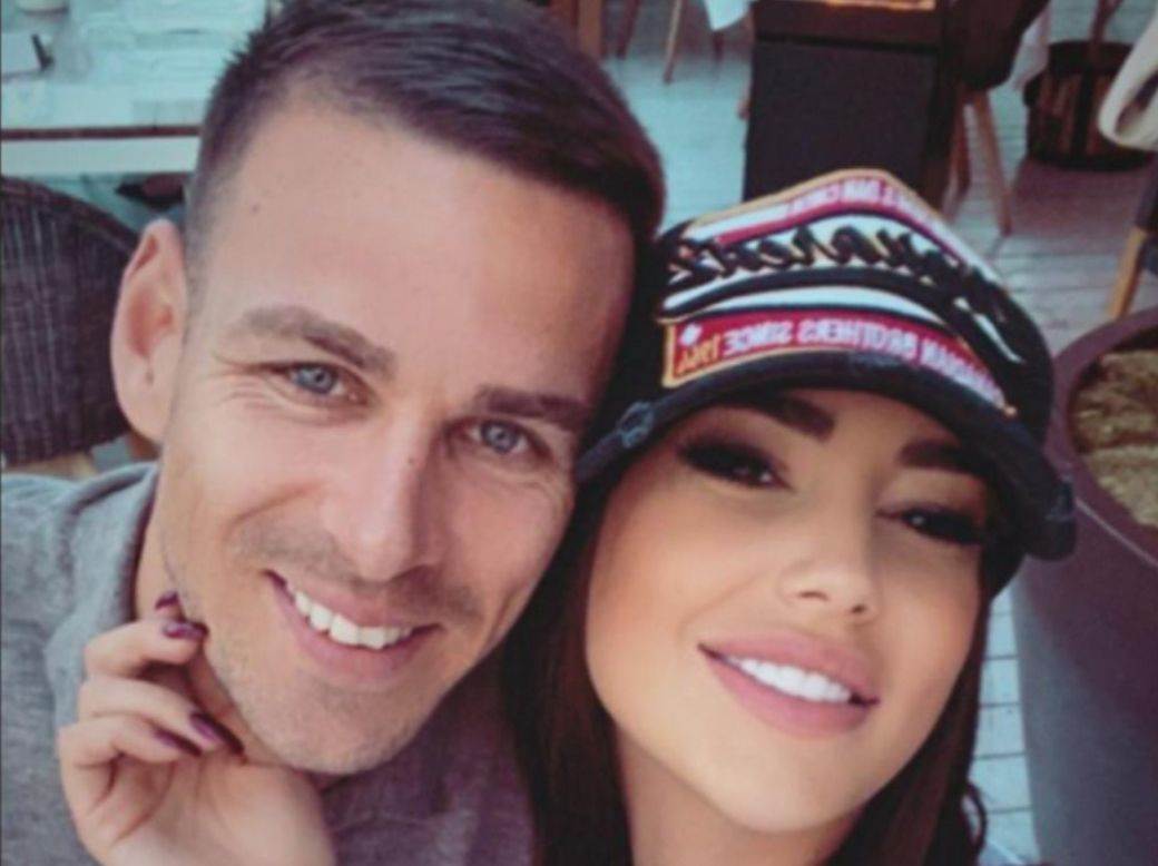 Katarina objavila selfi sa Gobljeom iz aviona