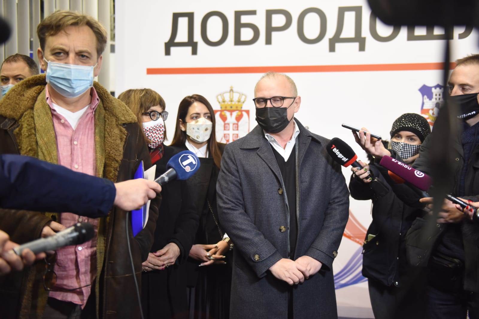 vakcine glumci na sajmu kineska, fajzerova foto