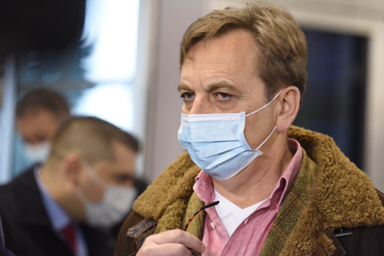 vakcine glumci na sajmu kineska, fajzerova foto