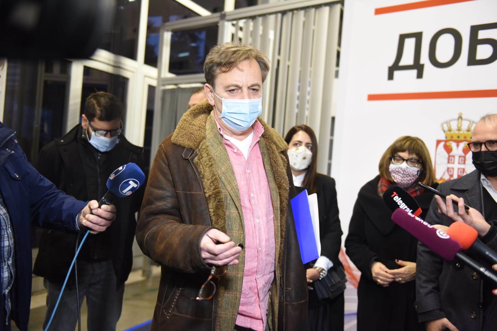 vakcine glumci na sajmu kineska, fajzerova foto