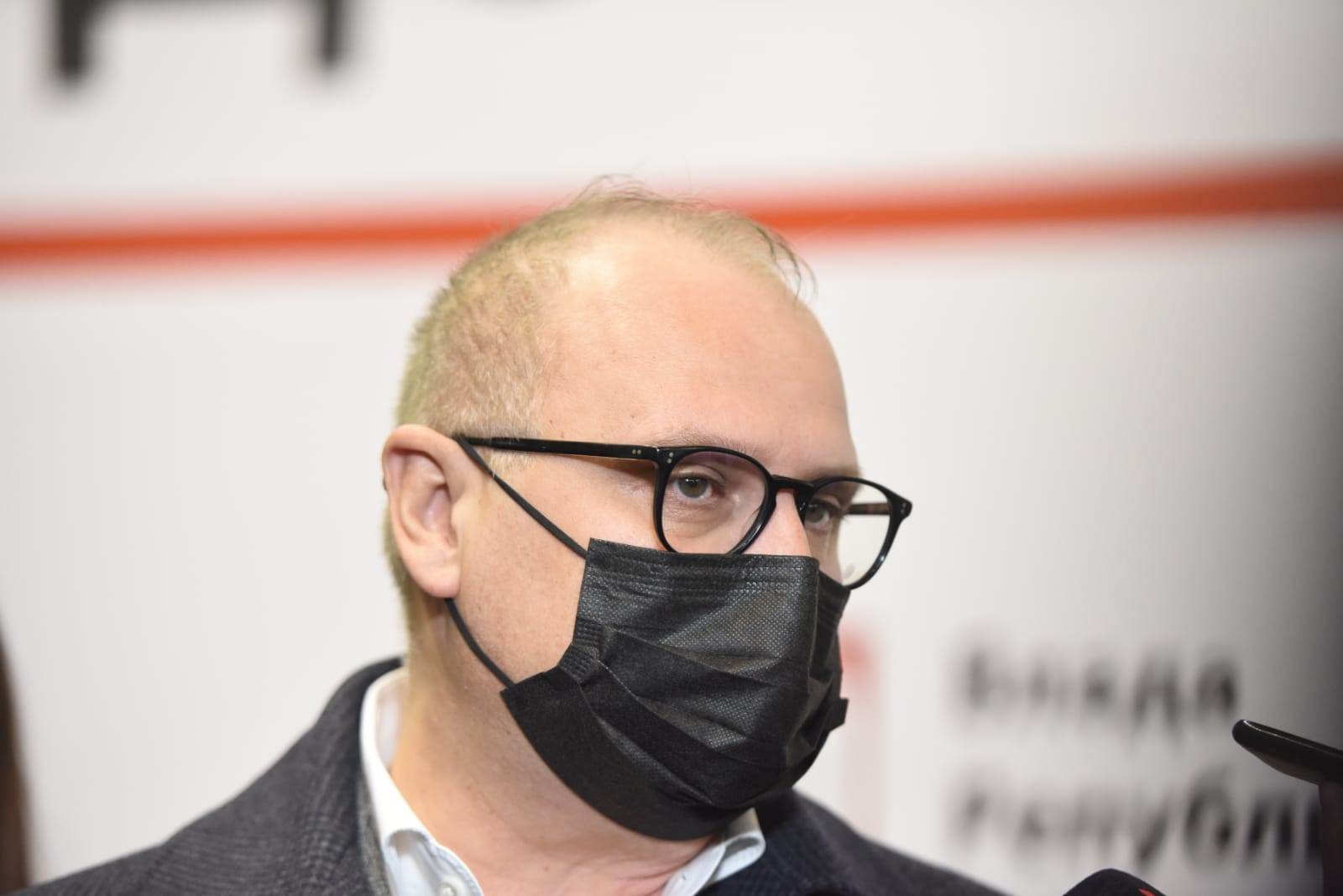 vakcine glumci na sajmu kineska, fajzerova foto