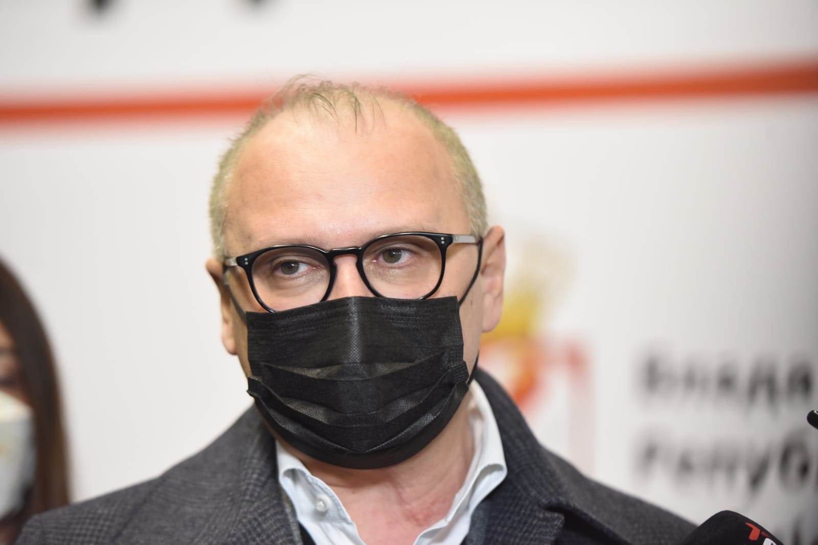 vakcine glumci na sajmu kineska, fajzerova foto