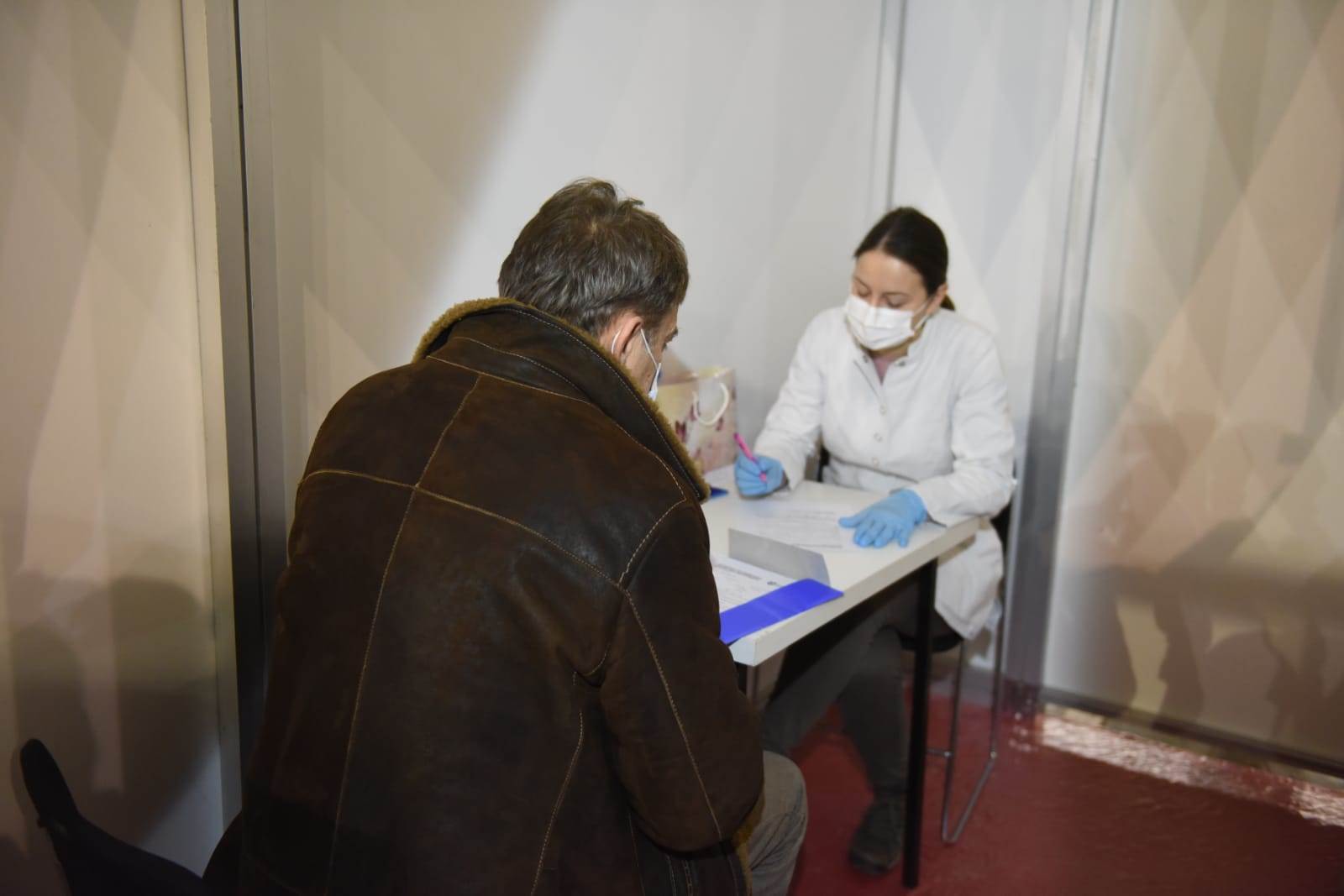 vakcine glumci na sajmu kineska, fajzerova foto