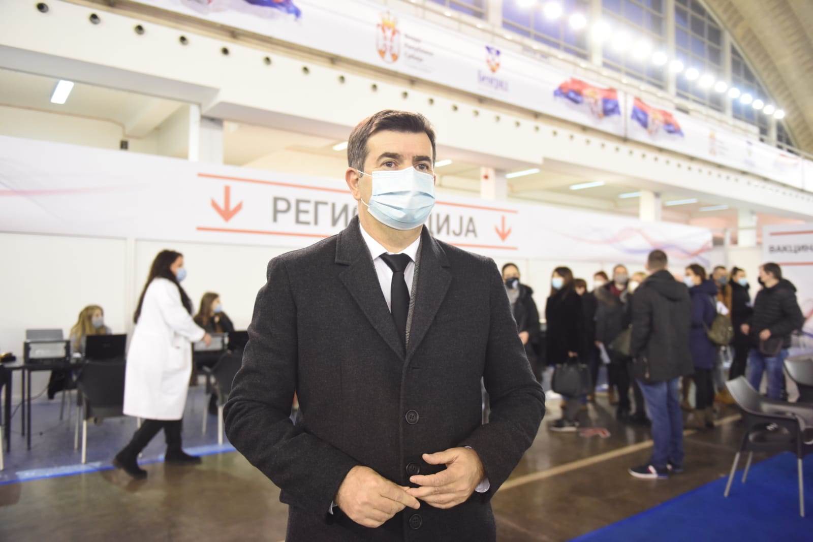 vakcine glumci na sajmu kineska, fajzerova foto