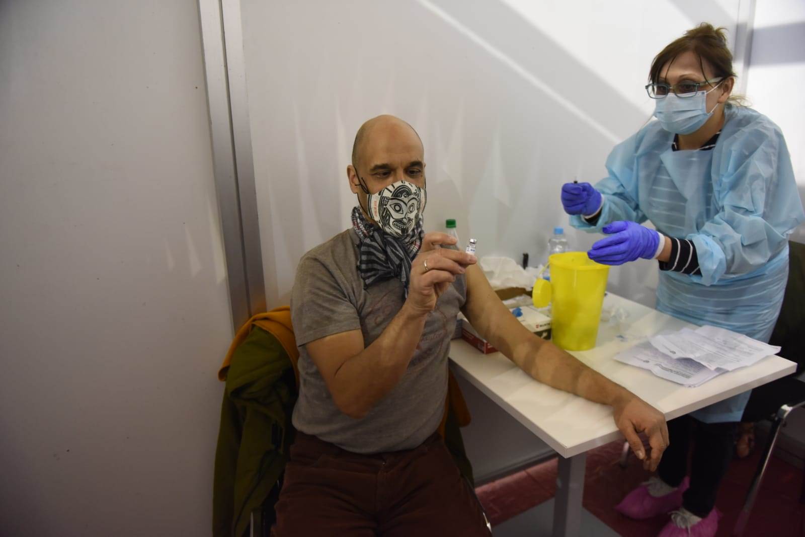 vakcine glumci na sajmu kineska, fajzerova foto