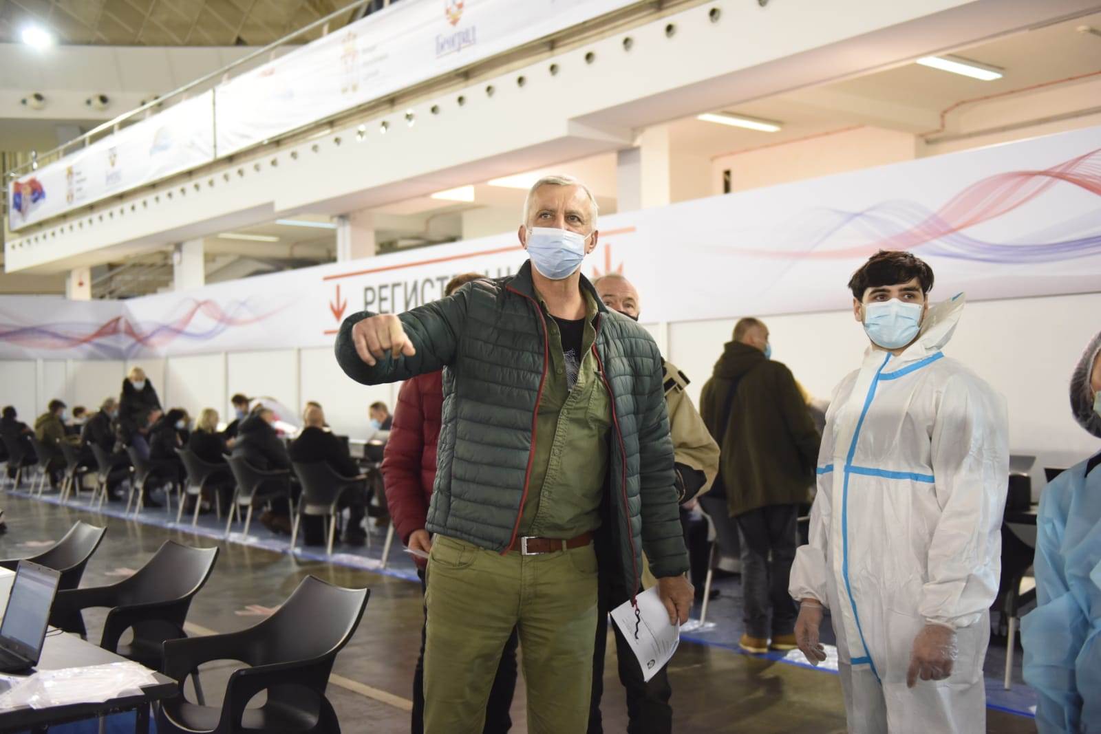 vakcine glumci na sajmu kineska, fajzerova foto