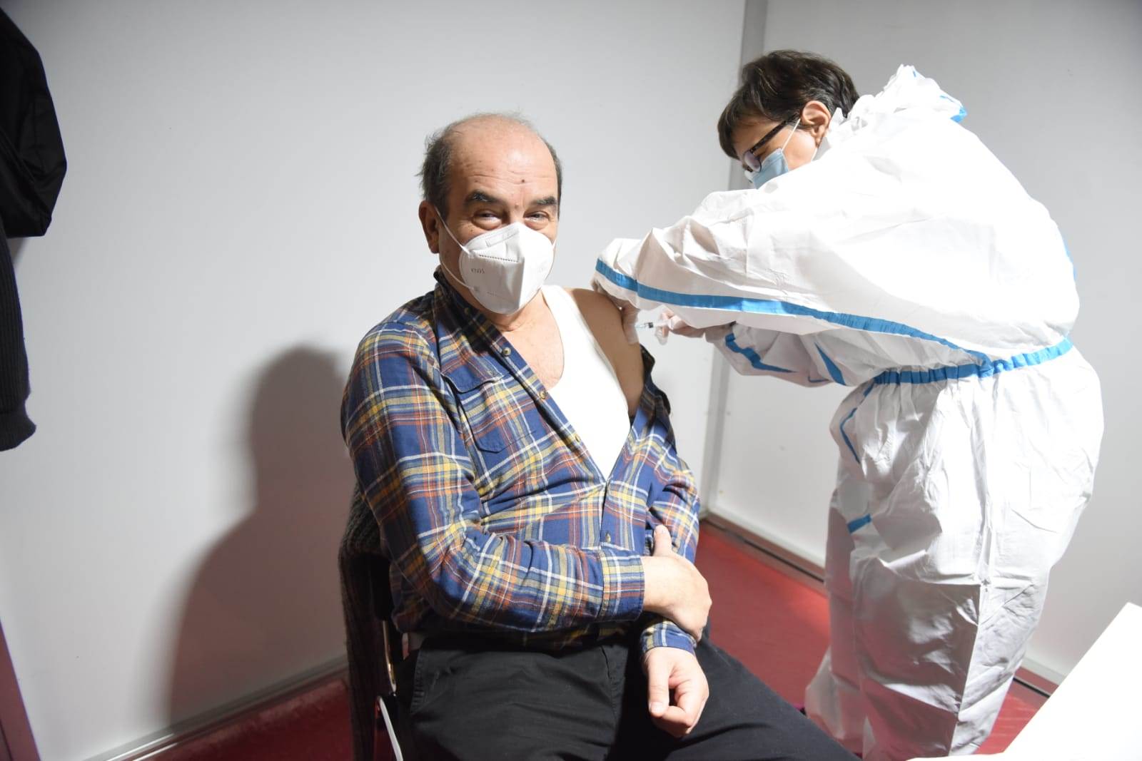 vakcine glumci na sajmu kineska, fajzerova foto