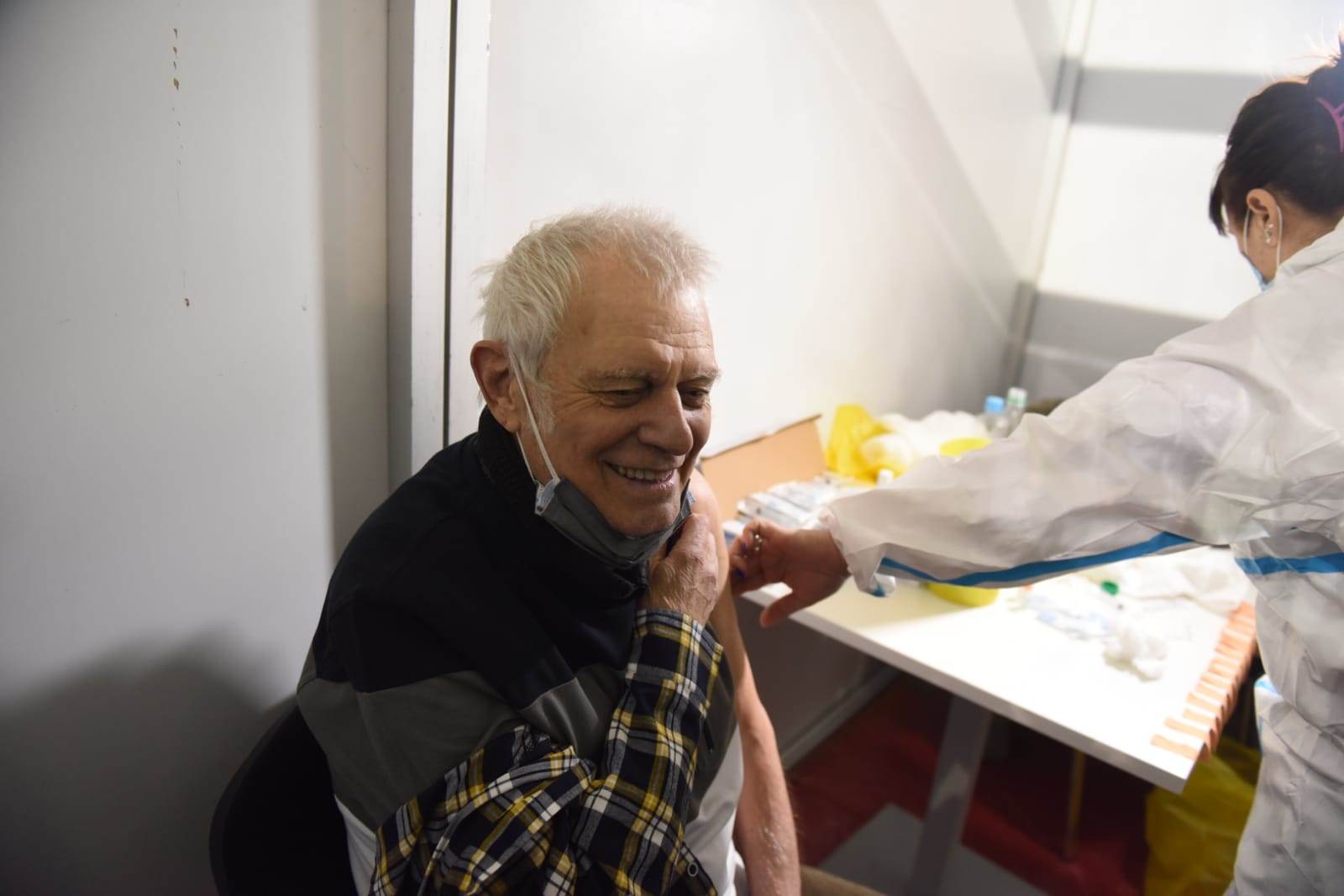 vakcine glumci na sajmu kineska, fajzerova foto