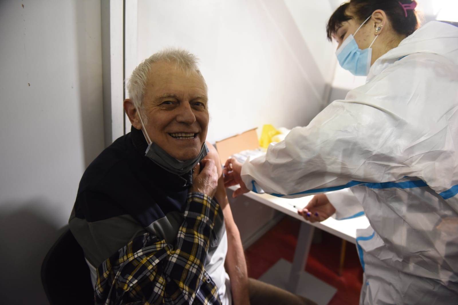 vakcine glumci na sajmu kineska, fajzerova foto