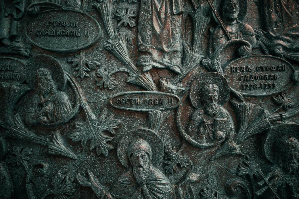 spomenik stefan nemanja ostecen muskrac otkinuo krst