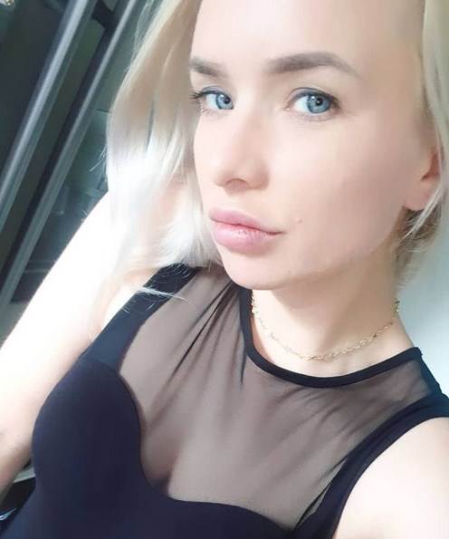 tara gins biciklistkinja tara zins fotografije