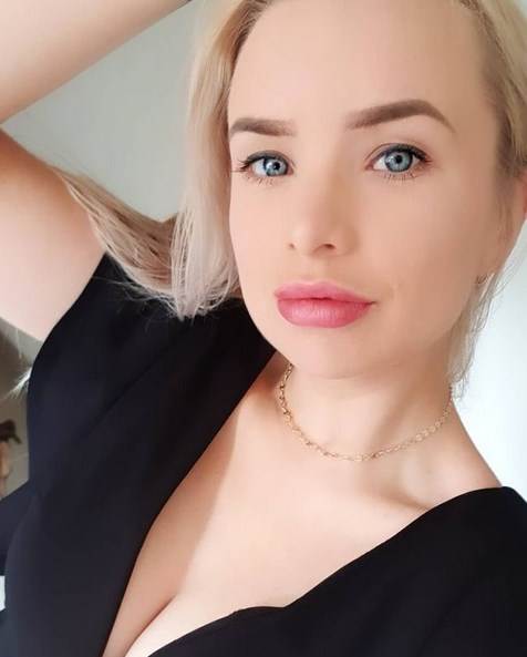 tara gins biciklistkinja tara zins fotografije