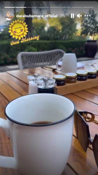 dara bubamara seksi bikini odmor mladji decko luksuz