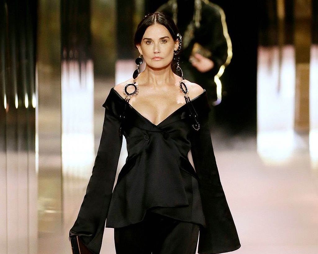 Demi Mur objavila prvu sliku s dečkom