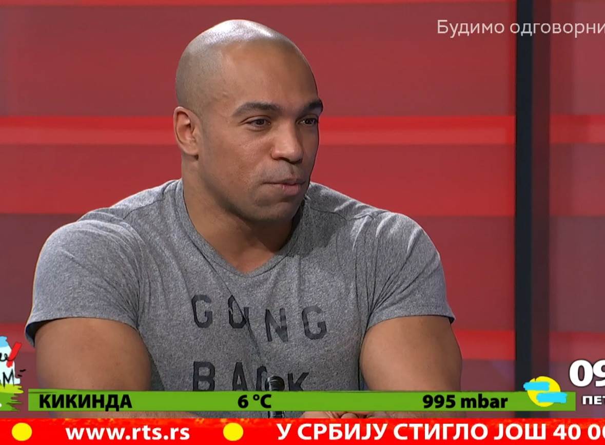 adam devenport voditeljka jutarnji program